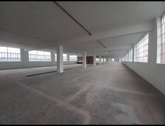 1,187M² WAREHOUSE TO LET IN DIEP RIVER